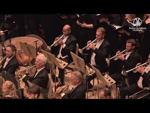 Andris Nelsons conducts the conclusion to Mahler's Eighth Symphony