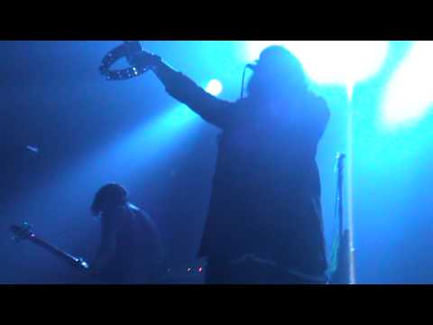 SOLANGE LA FRANGE - Love Affair (04-09-2010, Live At La Machine Du Moulin Rouge, Paris)