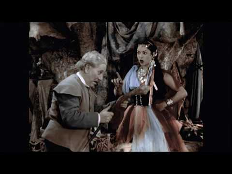 Morena Clara - Clip