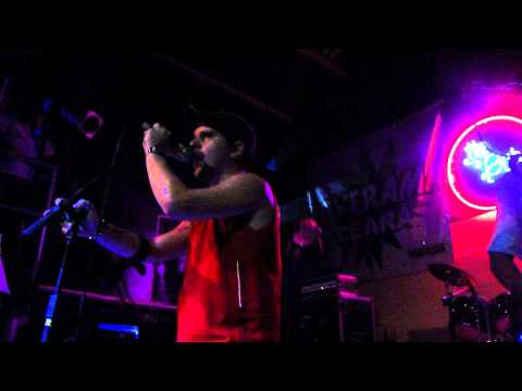 Morea (Red Hot Chili Peppers cover) - Otherside (ao vivo no The Pub) 16/04/11 (HD)