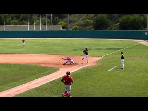 Doble Play, lanza Miguel Asencio, asiste Manuel Díaz a Alejandro Acevedo y este a Didac Lázaro