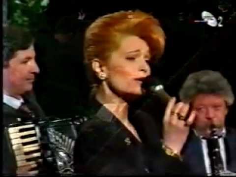 Nina  Pavić "Karanfil se na put sprema"-UŽIVO