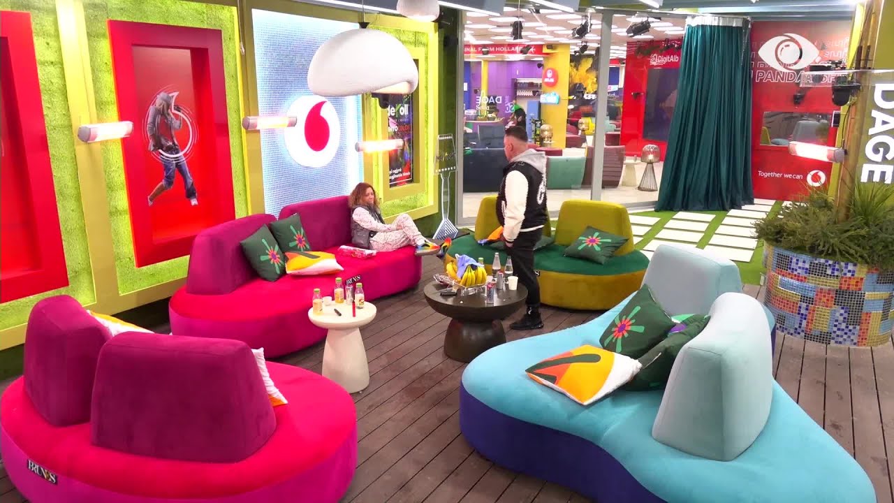 Albi-Eglës: Mos e bullizo…/ Egla: Edhe ai e bën për të qarën… - Big Brother Albania VIP 3