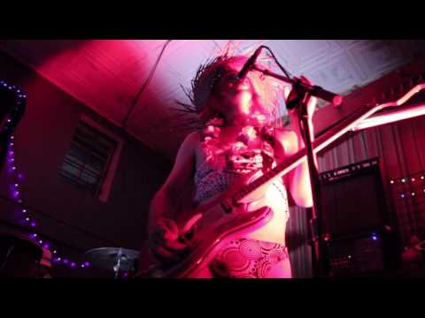 It at Athens Face/Off!