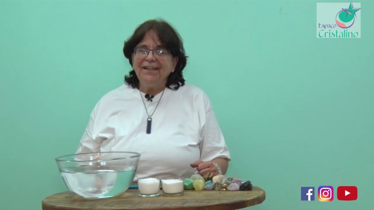 LIMPEZA ENERGIZAÇÃO CRISTAIS - PARTE 1 - Angélica Lisanty