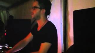 Andre Hommen ROCKING the place!!