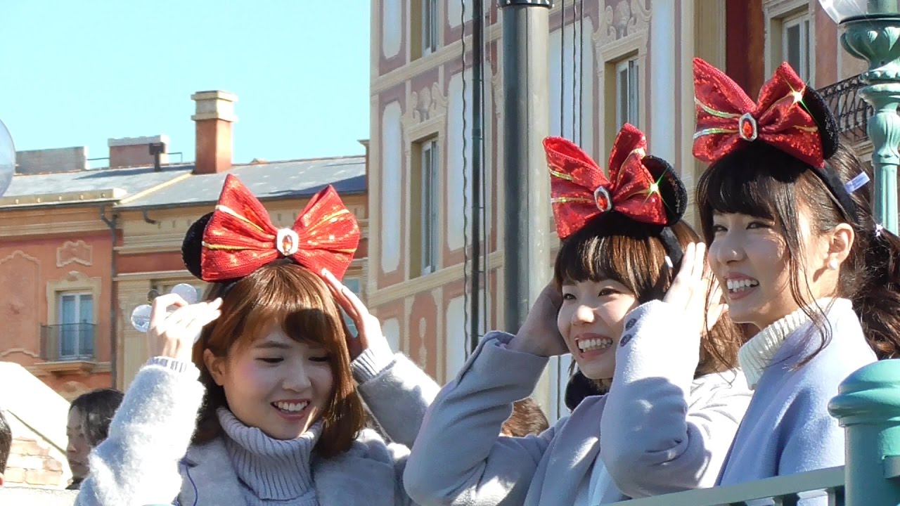 Download ディズニーシー15周年ショーの取材に来ていた芸能人たち Daily Movies Hub