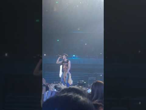 B.A.P - No Mercy (090316 Show Champion in Manila)