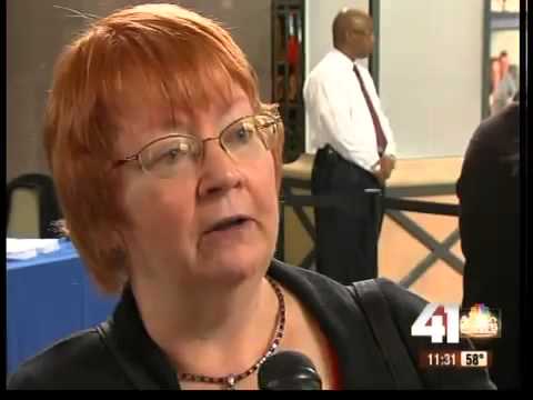 Job hunters flock to Union Station