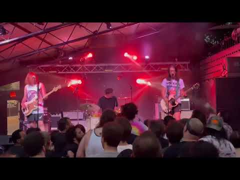 Cloud Nothings - I’m Not Part of Me (Live in Austin)