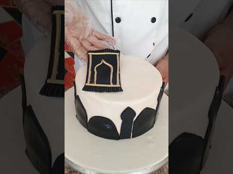 #cake #cakedecorating #cakedesign ♥️