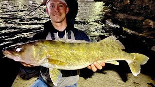 These Lures Catch GIANT Walleyes at Night (Few Anglers Do This)