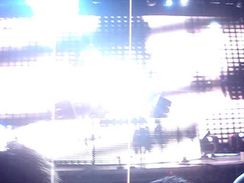 Tiesto Live In Athens @ Global Dance Festival Greece (04/07/2009)(New Track)