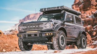 Beginner Overland Trail In Moab ends with an insane view!