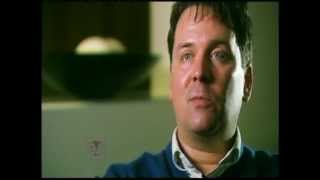 Martin Phillipps talking about Leather Jacket.