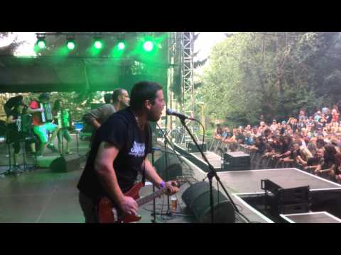 Dukla Vozovna - Bílá Vdova (Live in Trutnov 2015)