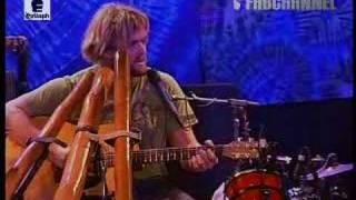 Xavier Rudd - 'Fortune Teller' (live at Melkweg)