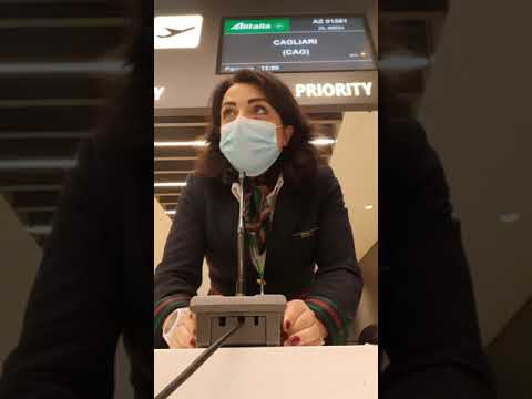 Alitalia, ultimo volo e ultimo annuncio dell'hostess