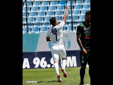 Gol de Comunicaciones. Anota Rafael Lezcano. Comunicaciones 2-1 Antigua GFC.