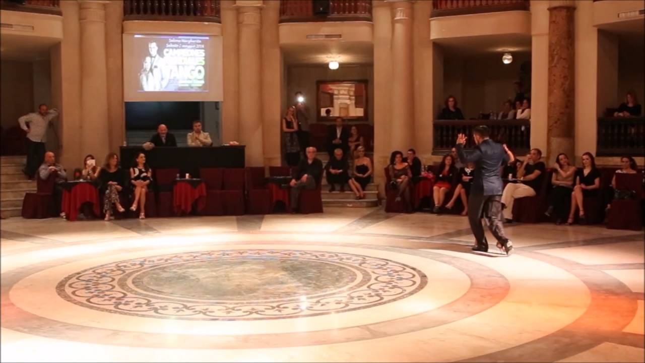 Clarisa Aragón y Jonathan Saavedra -  Dos Corazones