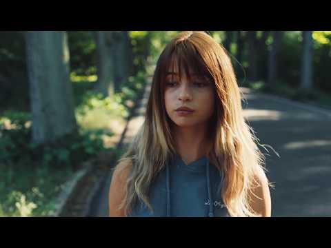 "Wir sind jetzt" - "Laura ist Schuld"