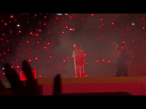 Bad Bunny & Natanael Cano - Soy el diablo remix (live in Mexico City 2025) 