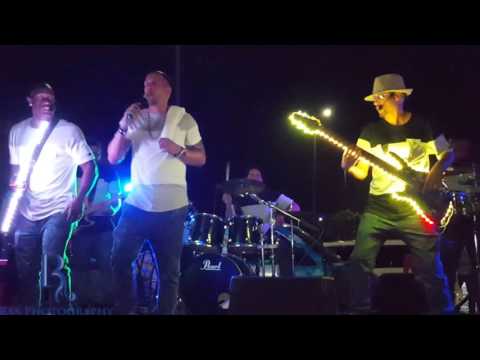 YX3M - Cheerleader @ Sandra's Garden Aruba 22-01-2016