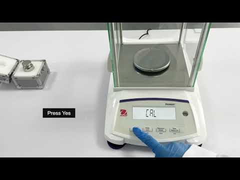 Jak włączyć kalibrację wewbnętrzną w wadze jubilerskiej OHAUS z serii Pioneer PJX