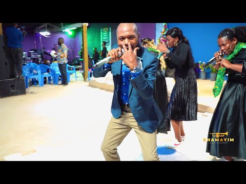 NZAMBE PAPA{MUNGU BABA}****MACHO KWA MACHO **** -GUY WATUNDA & SHAMAYIM MF