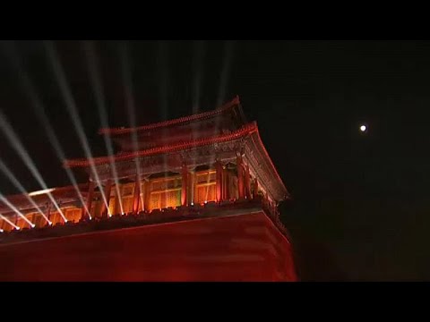 Spektakel zum Ende des chinesischen Neujahrsfestes