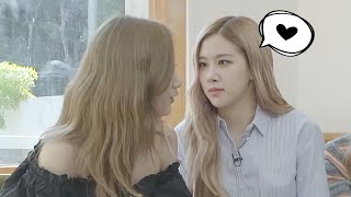 rosé being in love with jisoo chaesoo