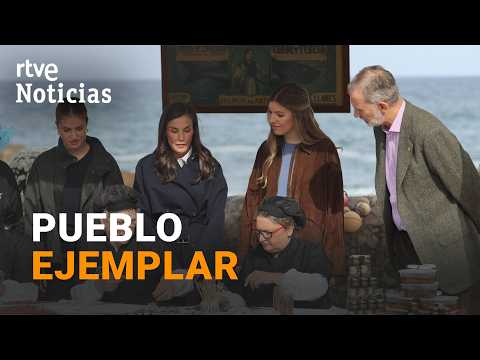 La Familia Real galardona en Llanes a la cofradía de pescadores de Santa Ana | RTVE Noticias
