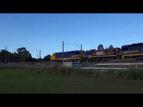 DL class leading 1421 Freight - 13/5/14