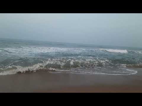 #chitti  thali # kovalam #Beach  ⛱ in #Chennai location  #nice place  and water color in blue 💙