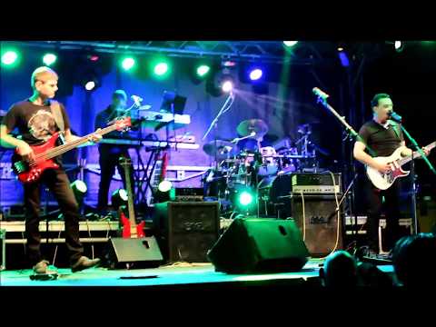 Live Premiere: The J Conspiracy "Have A Cigar 2017"