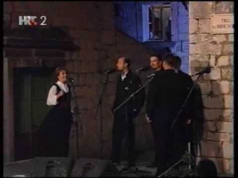 Otvor' vilo tu ponistru - klapa Puntari - FDK 2002