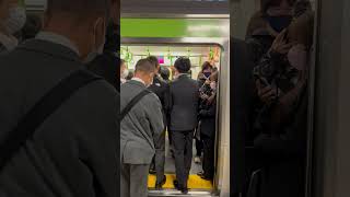 JR Yamanote Line Train after work hour #shorts