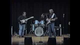 Ray Emmett -- Don&#39;t You Ever Get Tired of Hurting Me (LIVE)