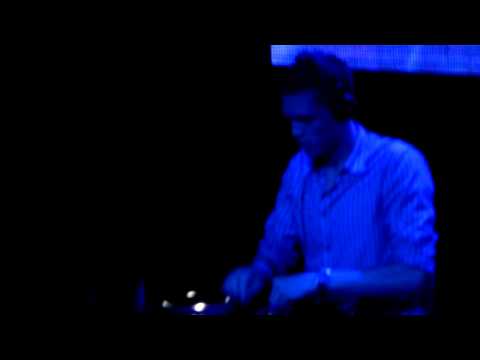 Ralvero live @ club Magacin Belgrade 2012 This is Ready To Tung