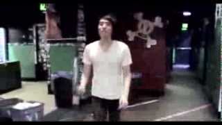 Daphne Loves Derby - That's Our Hero Shot (Official Video)