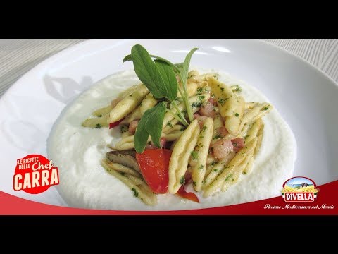Ricetta Strascinati al profumo di bosco su crema di burrata