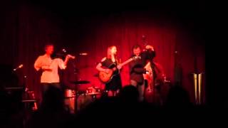 Amber Rubarth- In The Creases