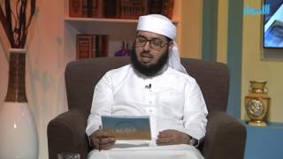 ما حكم من تحتجب في طريقها لعملها ثم تكشف حجابها في مقر عملها أمام الأجانب ؟ | الشيخ خالد الفليج image