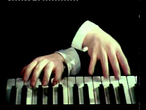 29   钢琴独奏  翻身的日子殷承宗