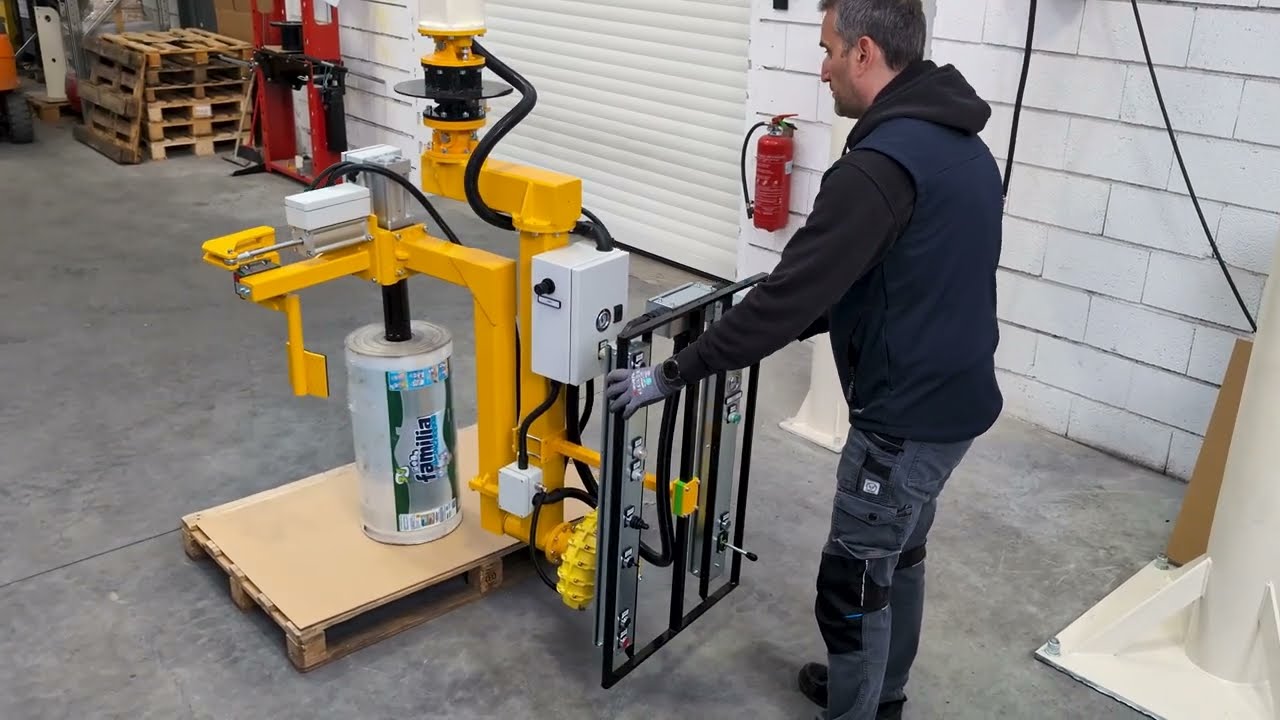 Ergonomic Payload Handling: Zero-Gravity Reel Rotation | Adria Manipulatorji