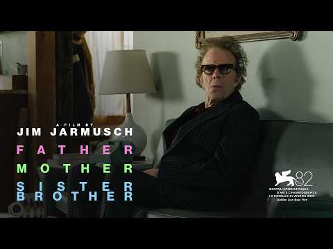 Carcajadas en Venecia por cortesía de Jim Jarmusch: 'Father Mother Sister Brother' es incómoda pero cálida