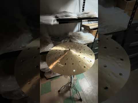 (MINT) Aisen 18” Traditional Holy Crash Cymbal image 4