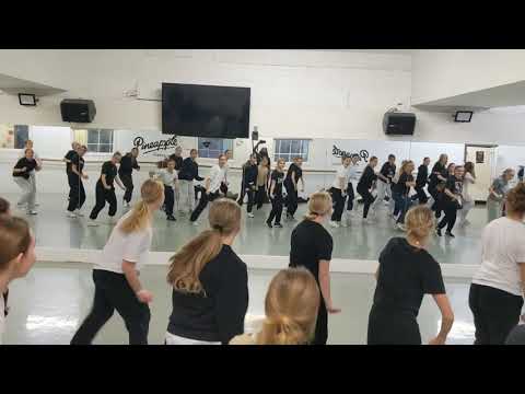 Crazy Hip Hop Workshop at Pineapple Dance Studios 🔥