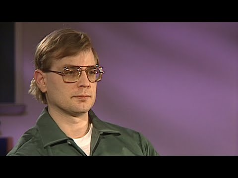 , title : 'Never-Before-Seen Footage of 1993 Jeffrey Dahmer Interview'