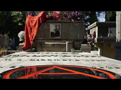 Nuova targa sulla tomba di Malatesta